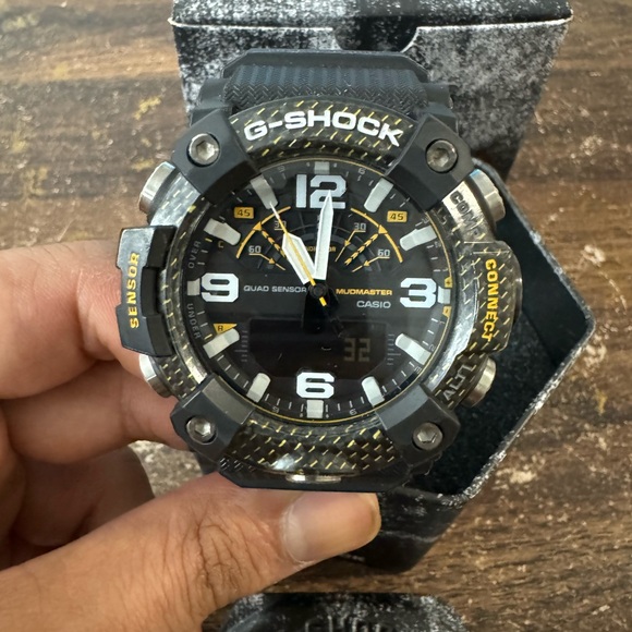 G-SHOCK GGB100Y-1A YELLOW ACCENT SERIES MUDMASTER MEN'S WATCH - Picture 1 of 7